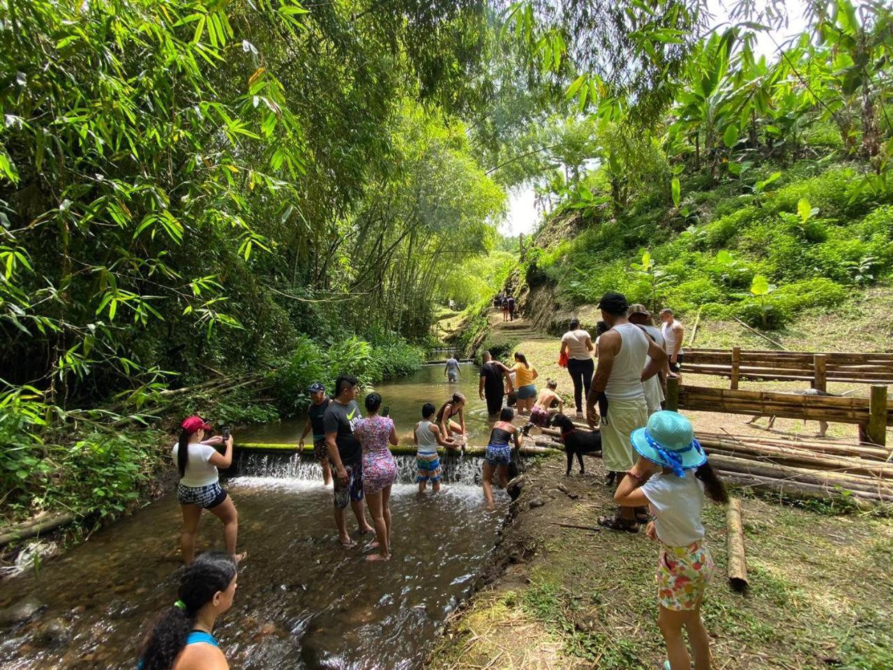 Hotel Campestre La Cecilia Montenegro Luaran gambar